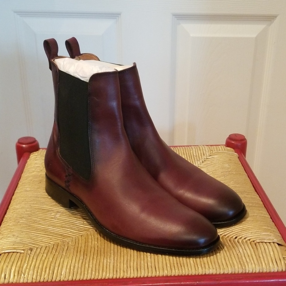 Frye Melissa Chelsea Wine Boots Size 11